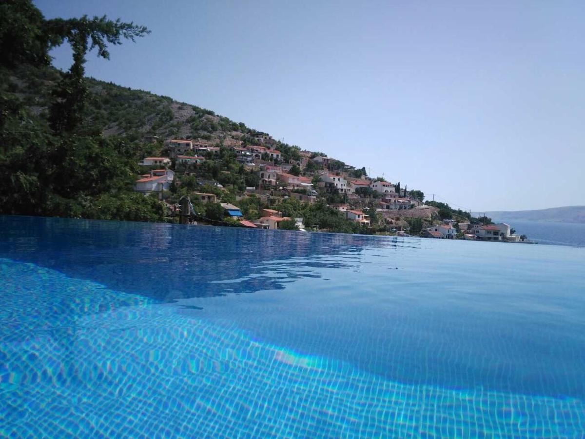 Villa Relax , With Seaview And Two Pools Near Beach Stari Grad Dış mekan fotoğraf